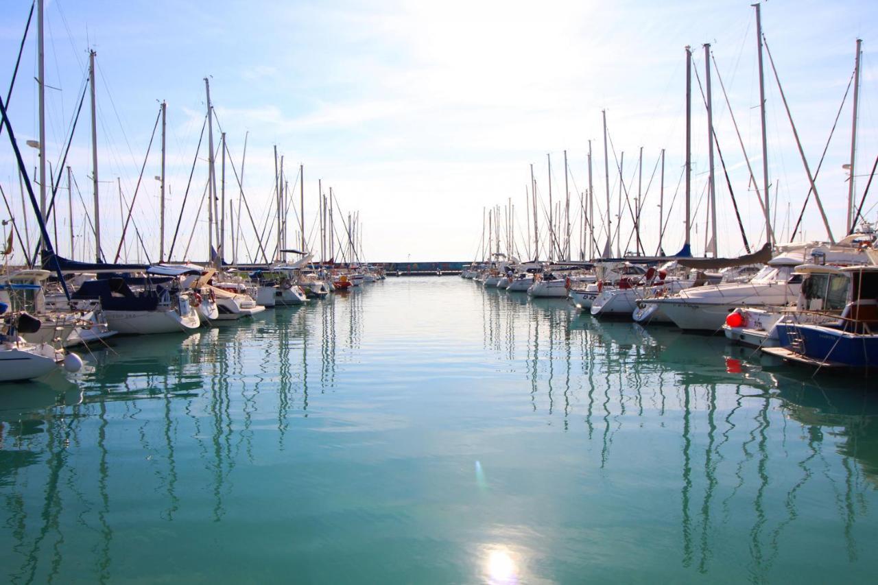 Global Properties, Moderno Apartamento En Canet Al Mar Canet d'En Berenguer Bagian luar foto